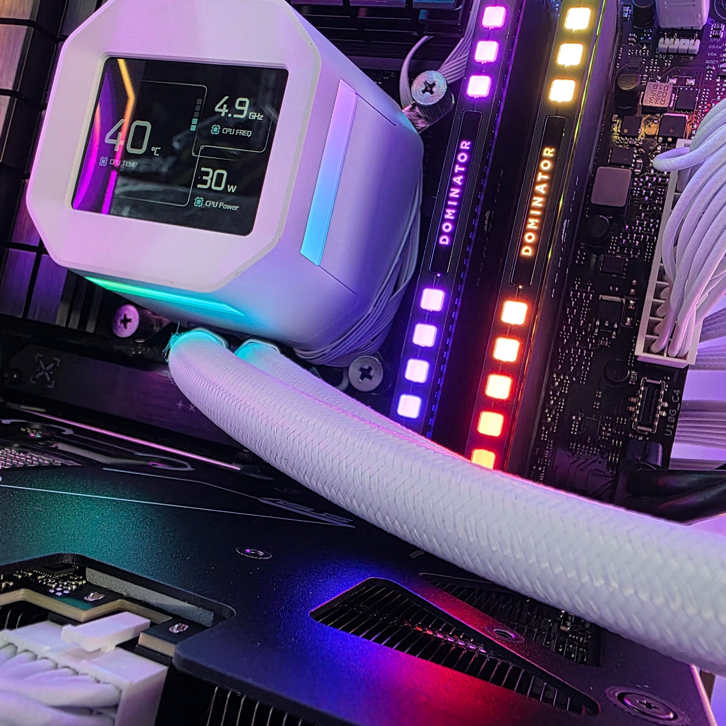 PC Gamer | Intel Core i9 14900KF | RTX 5070 OC 12GB | 64GB DDR5 Corsair Dominator | 4TB SSD NVMe | ASUS TUF Gaming B760M | Liquid Cooling 360MM | Fuente 1000W White