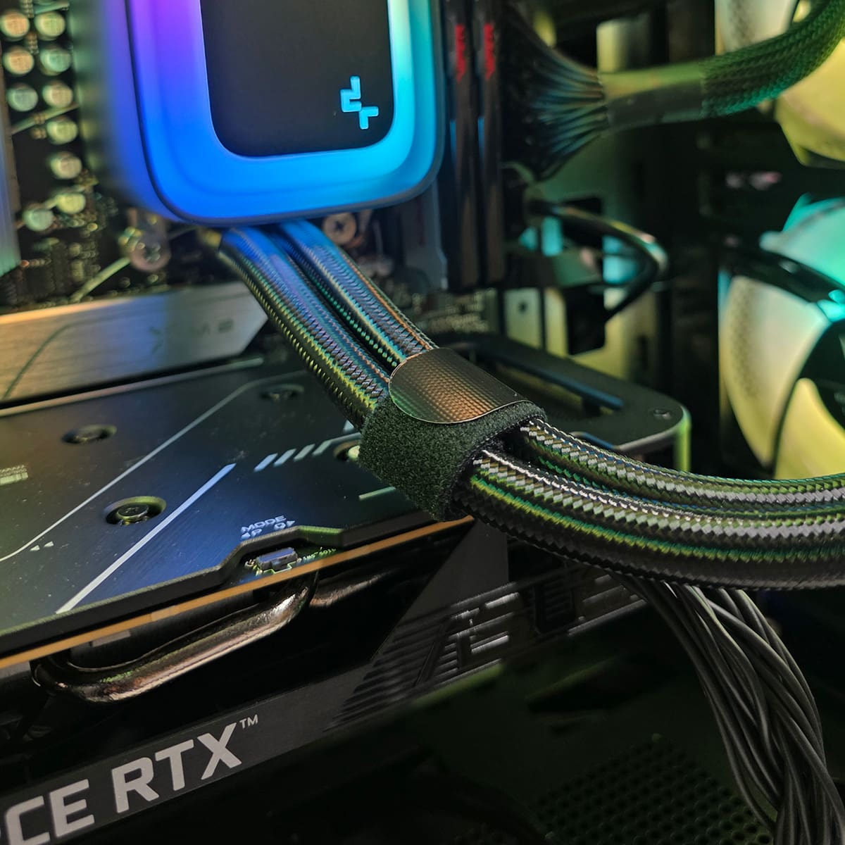 PC Gamer | Ryzen 5 8500G | RTX 5050 8GB | 32GB DDR5 5600 | 2TB NVMe | B840M WiFi | 360MM Liquid Cooling | 650W MSI MAG