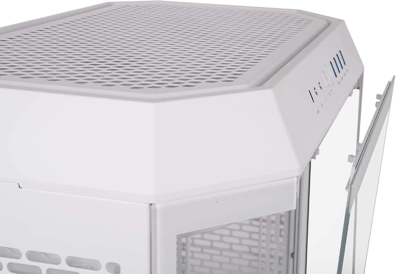 GABINETE THERMALTAKE THE TOWER 600 SNOW ATX CRISTAL MIDTOWER BLANCO CA - 1Z1 - 00M6WN - 00 12M DE GARANTIA - rogeek