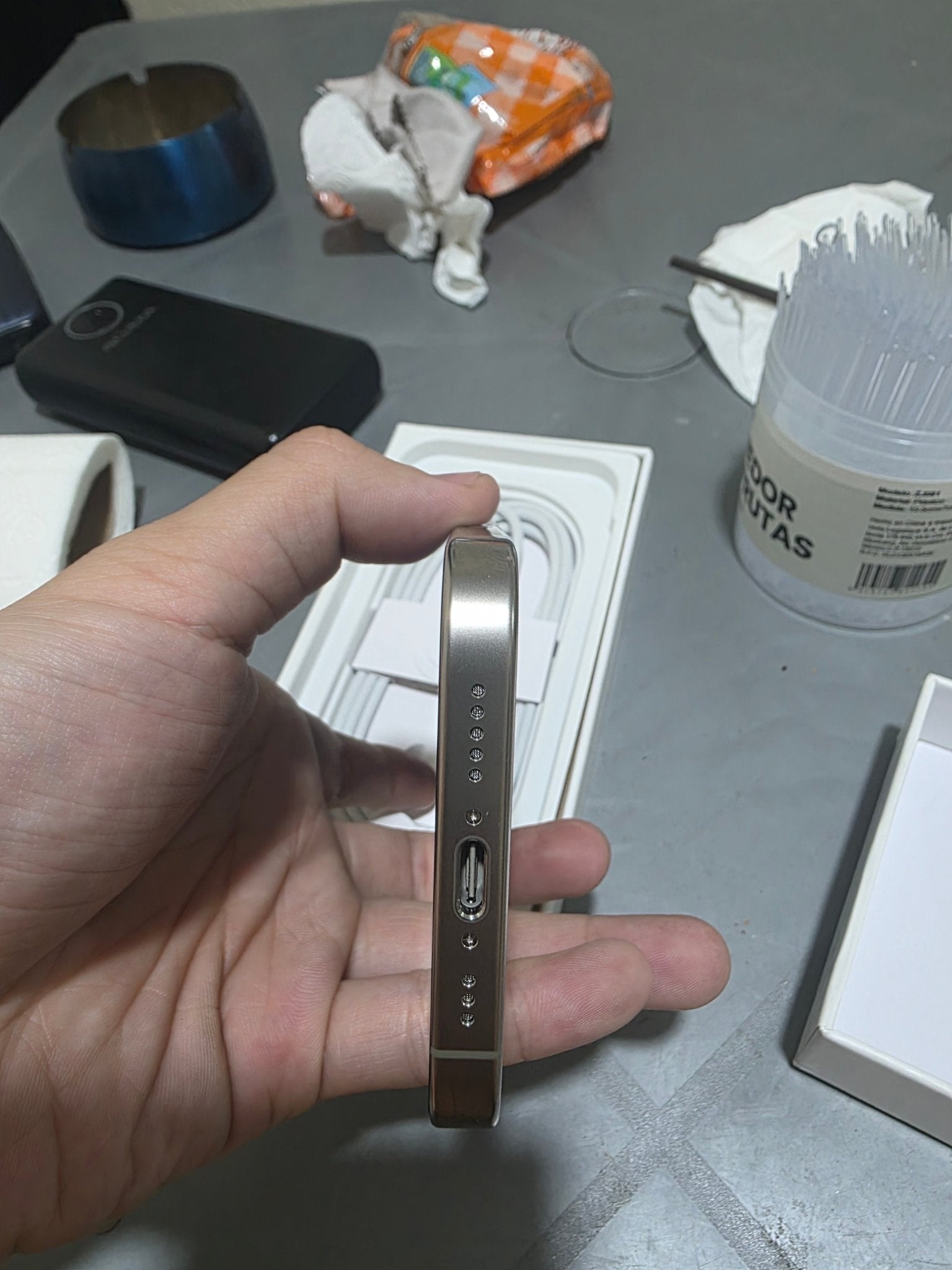 IPhone 16 pro 128gb - rogeek