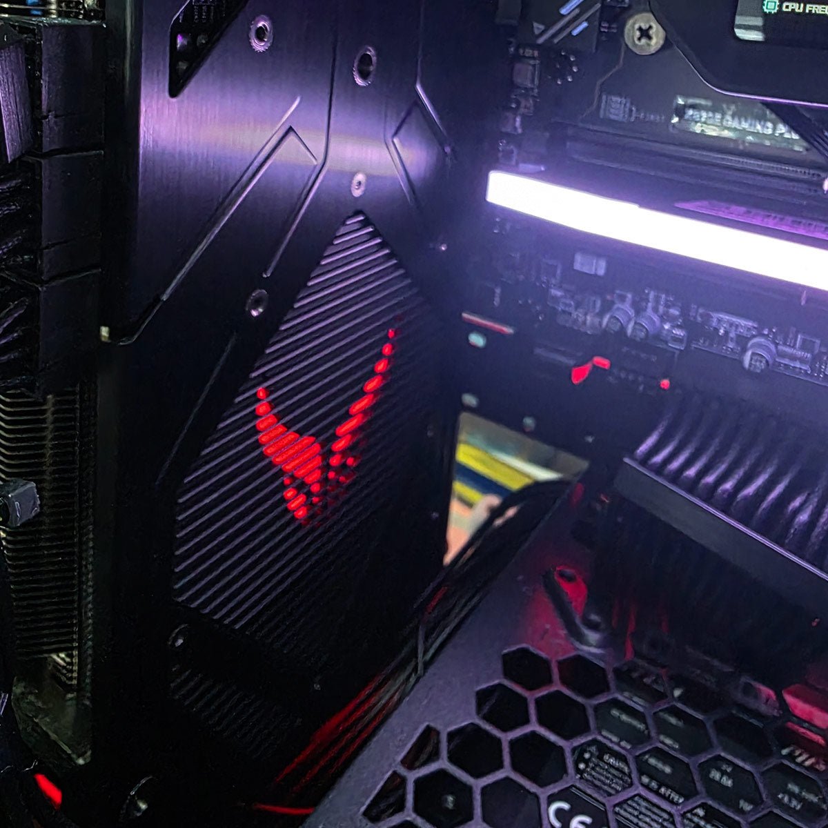 PC Gamer | AMD Ryzen 7 9800X3D | Radeon RX 9070 XT 16GB Red Devil | 64GB RAM DDR5 | 4TB SSD NVMe | MSI X870E WiFi | Liquid Cooling 360MM | 1000W 80 Plus Gold - rogeek