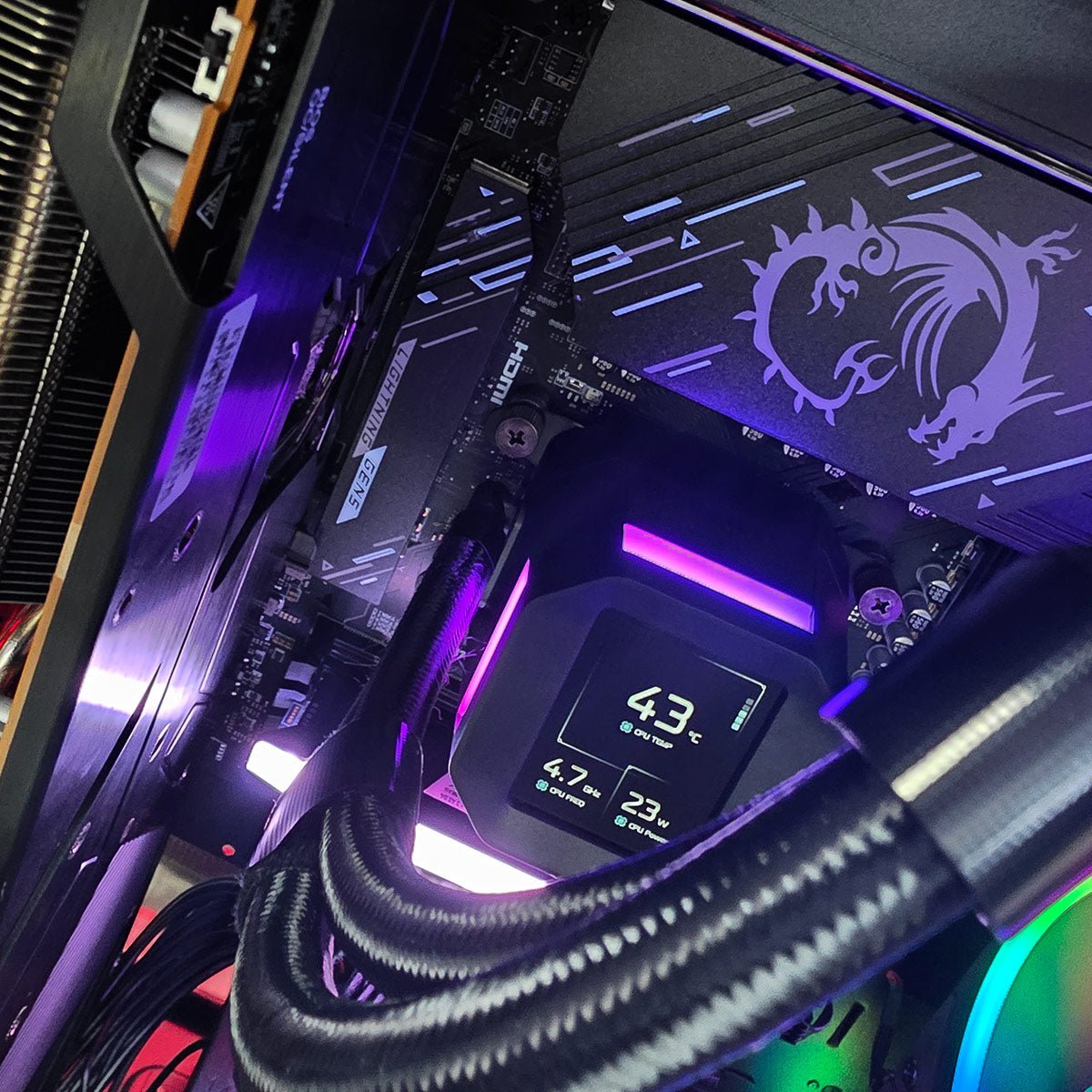 PC Gamer | AMD Ryzen 7 9800X3D | Radeon RX 9070 XT 16GB Red Devil | 64GB RAM DDR5 | 4TB SSD NVMe | MSI X870E WiFi | Liquid Cooling 360MM | 1000W 80 Plus Gold - rogeek