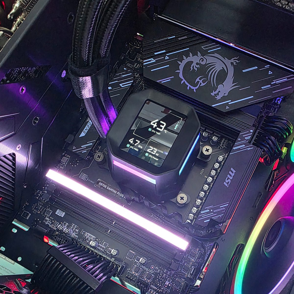 PC Gamer | AMD Ryzen 7 9800X3D | Radeon RX 9070 XT 16GB Red Devil | 64GB RAM DDR5 | 4TB SSD NVMe | MSI X870E WiFi | Liquid Cooling 360MM | 1000W 80 Plus Gold - rogeek