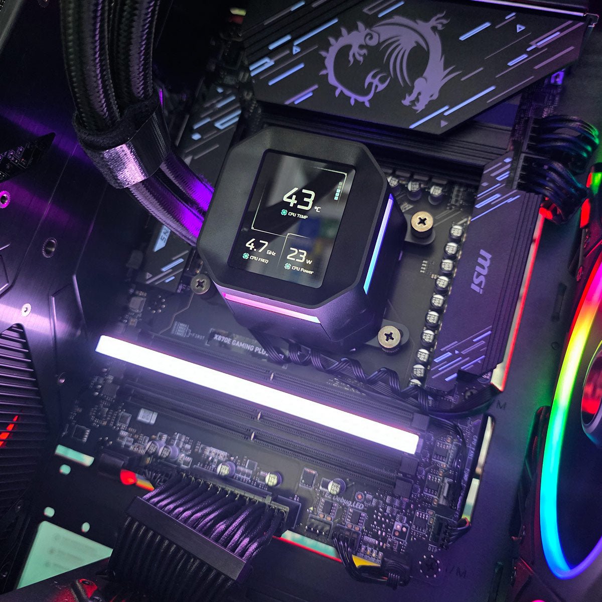 PC Gamer | AMD Ryzen 7 9800X3D | Radeon RX 9070 XT 16GB Red Devil | 64GB RAM DDR5 | 4TB SSD NVMe | MSI X870E WiFi | Liquid Cooling 360MM | 1000W 80 Plus Gold - rogeek
