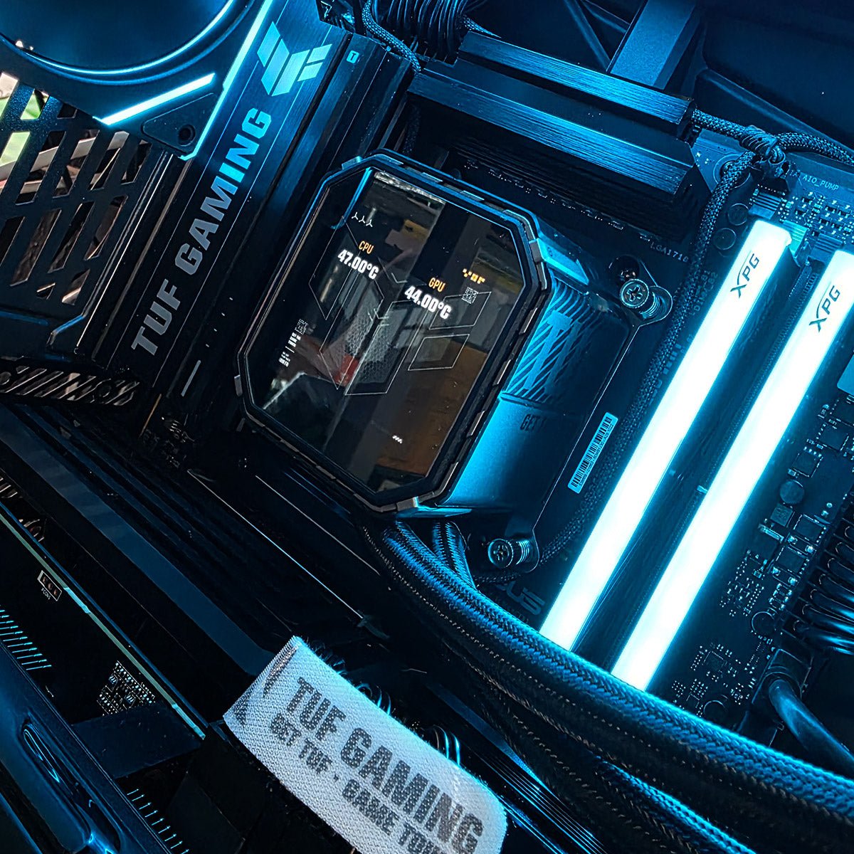 PC Gamer Legend | 9800X3D | RX 9070 XT 16GB | 64GB DDR5 6000 | 4TB NVMe | 1000W Gold | HYTE Y70 Touch Infinite - rogeek