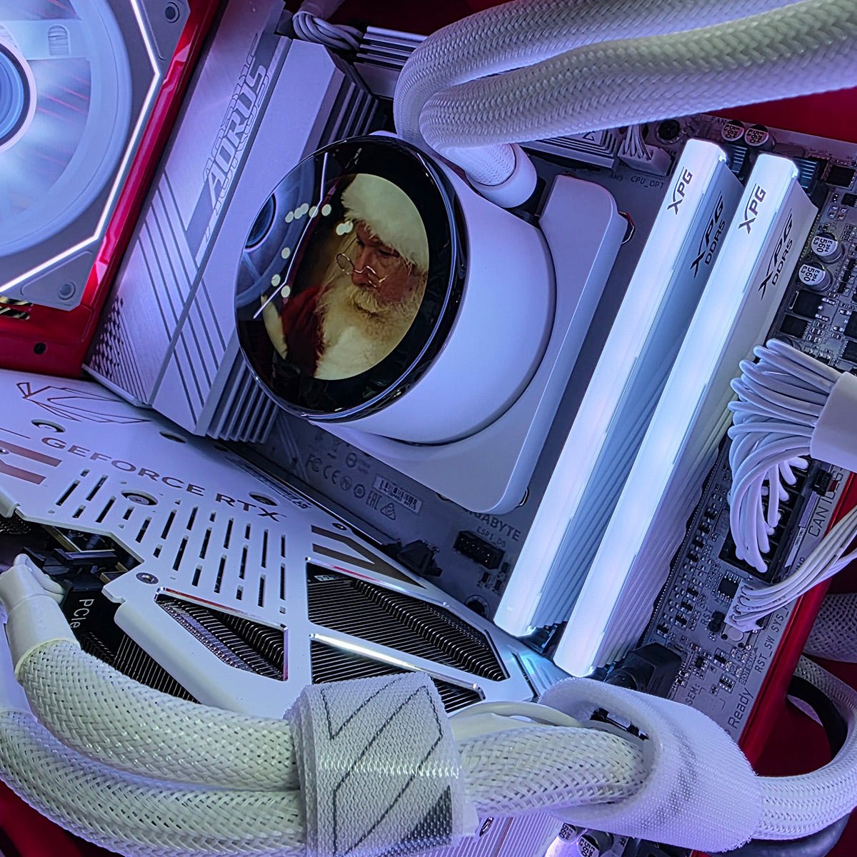 PC Gamer | Ryzen 5 8600G | RTX 5060 Ti | 32GB DDR5 6000 | 2TB NVMe | B650 AORUS Elite | Liquid Cooling LCD ARGB | 750W White | HYTE X50 Wild Cherry - rogeek