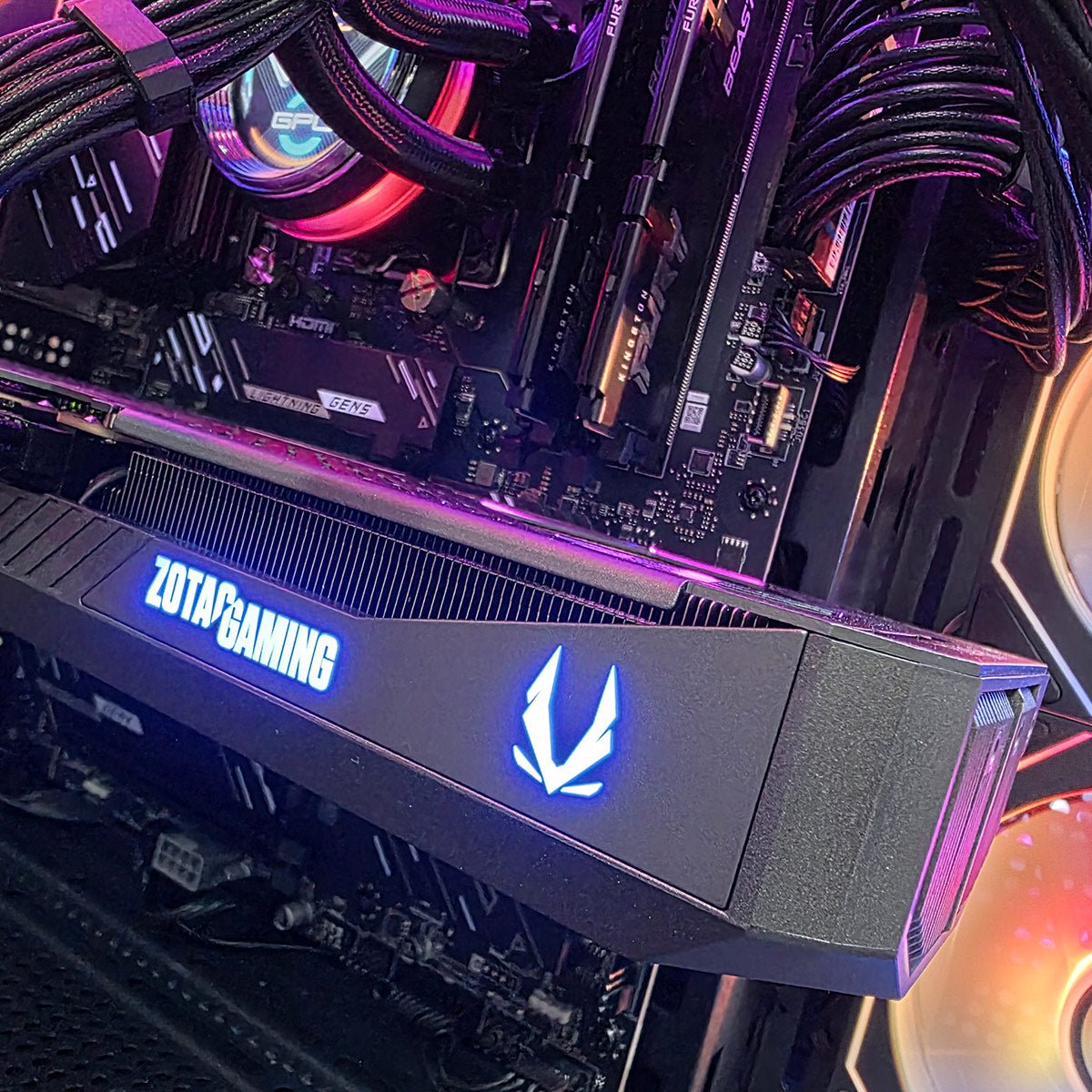 PC Gamer | Ryzen 9 9900X | RTX 5070 Solid OC | 64GB DDR5 | 2TB NVMe | X870E WiFi | 360MM Liquid Cooling | 1000W Gold - rogeek