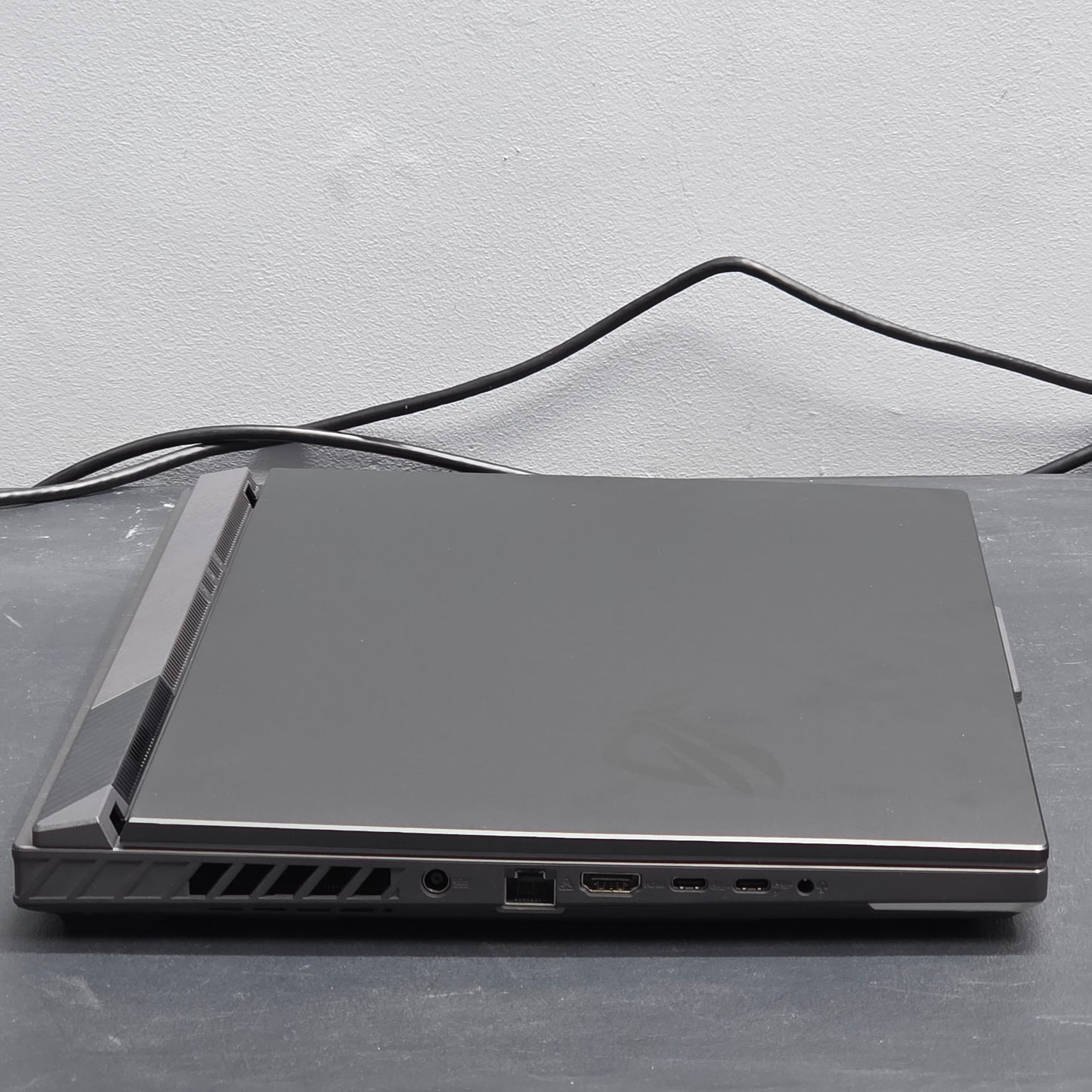 ASUS ROG STRIX
Ryzen 9 9955HX 16GB DDR5 1TB SSD RTX 5060 16" WUXGA W11 Home