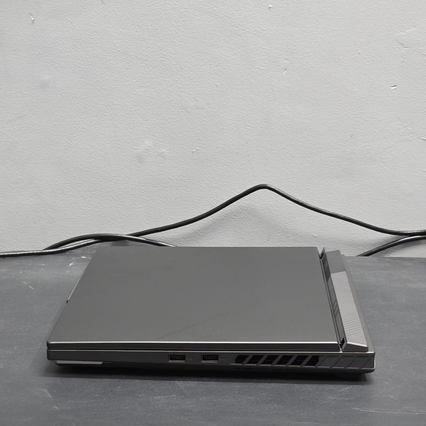 ASUS ROG STRIX
Ryzen 9 9955HX 16GB DDR5 1TB SSD RTX 5060 16" WUXGA W11 Home